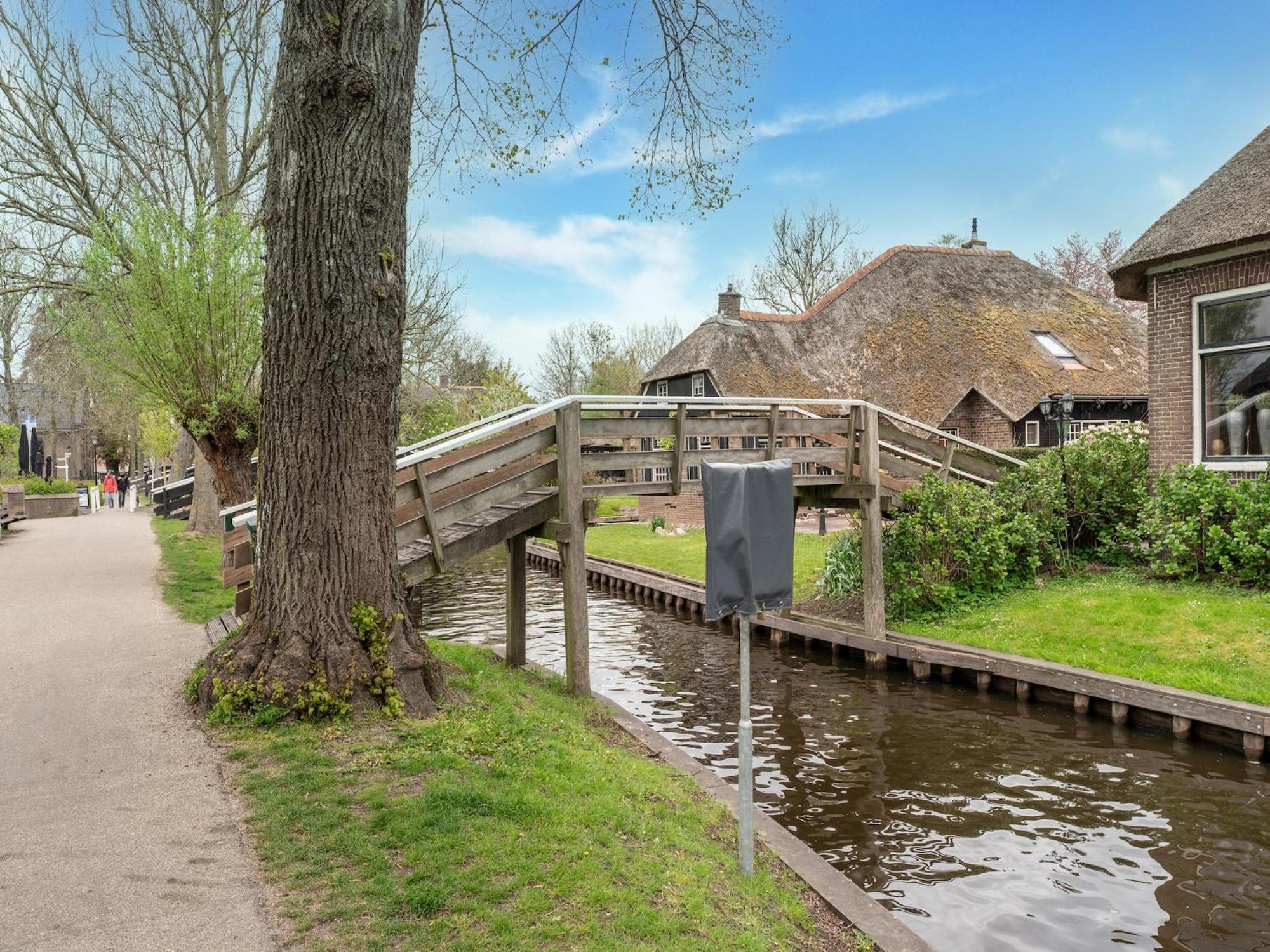 Lodge In Giethoorn With Breakfast ภายนอก รูปภาพ