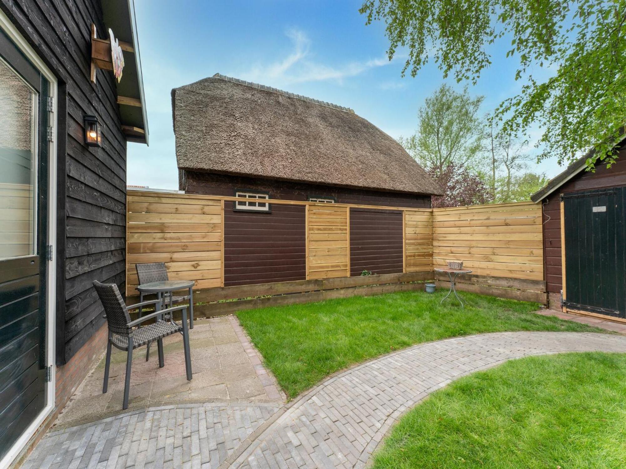 Lodge In Giethoorn With Breakfast ภายนอก รูปภาพ